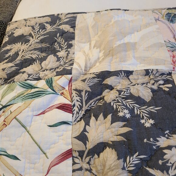 Pottery Barn pillow shams × 2 - Picture 11 of 11